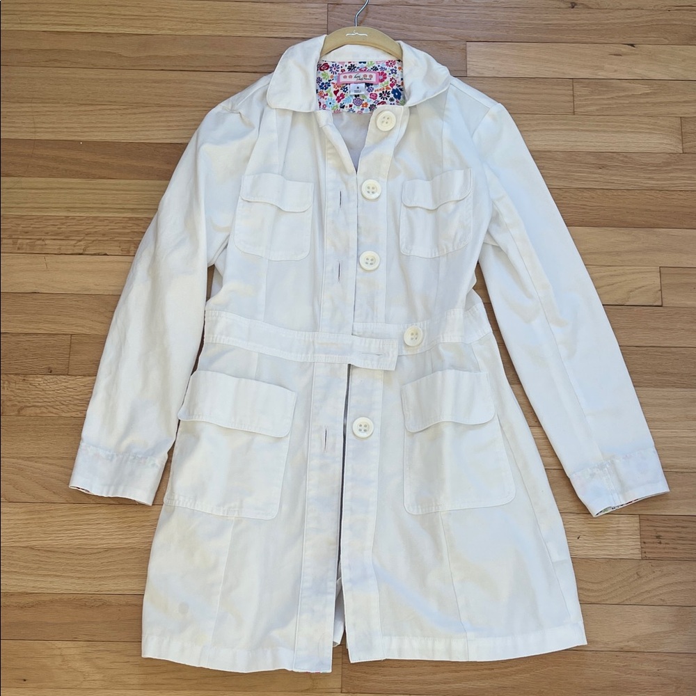 Women's White Coat size S
Professional attire,medical/dental/lab white coat - Picture 3 of 6